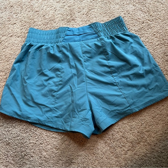 Nike running shorts - Picture 7 of 7